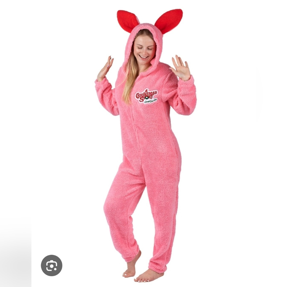 A Christmas Story Unisex Onsie PJ'S Pink Adult Sz XL Super Soft Derrainged Bunny